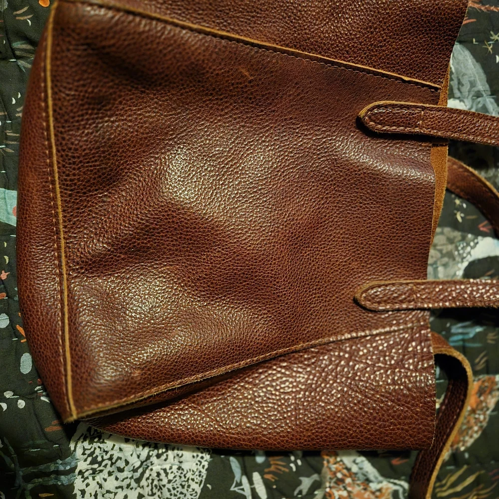 Portland Leather Rich Brown Shoulder Bag - Picture 2 of 5